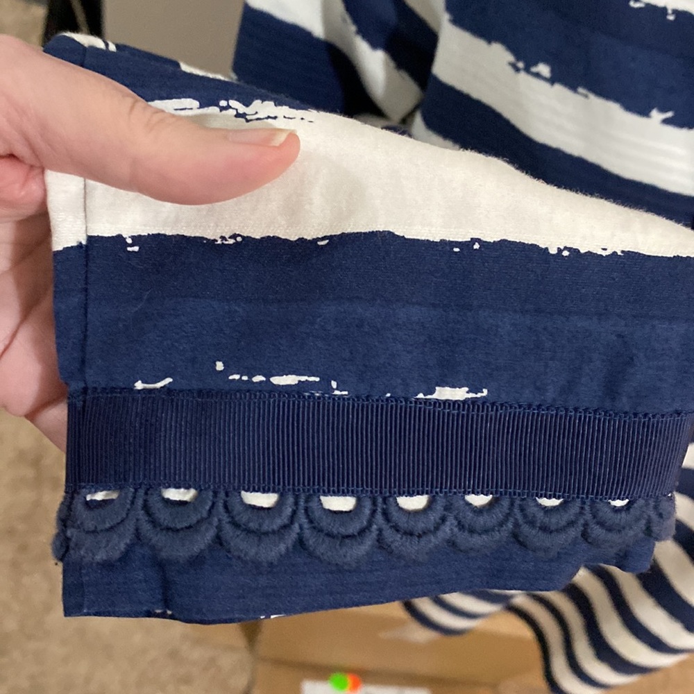 Vineyard Vines Blouse - Picture 3 of 8